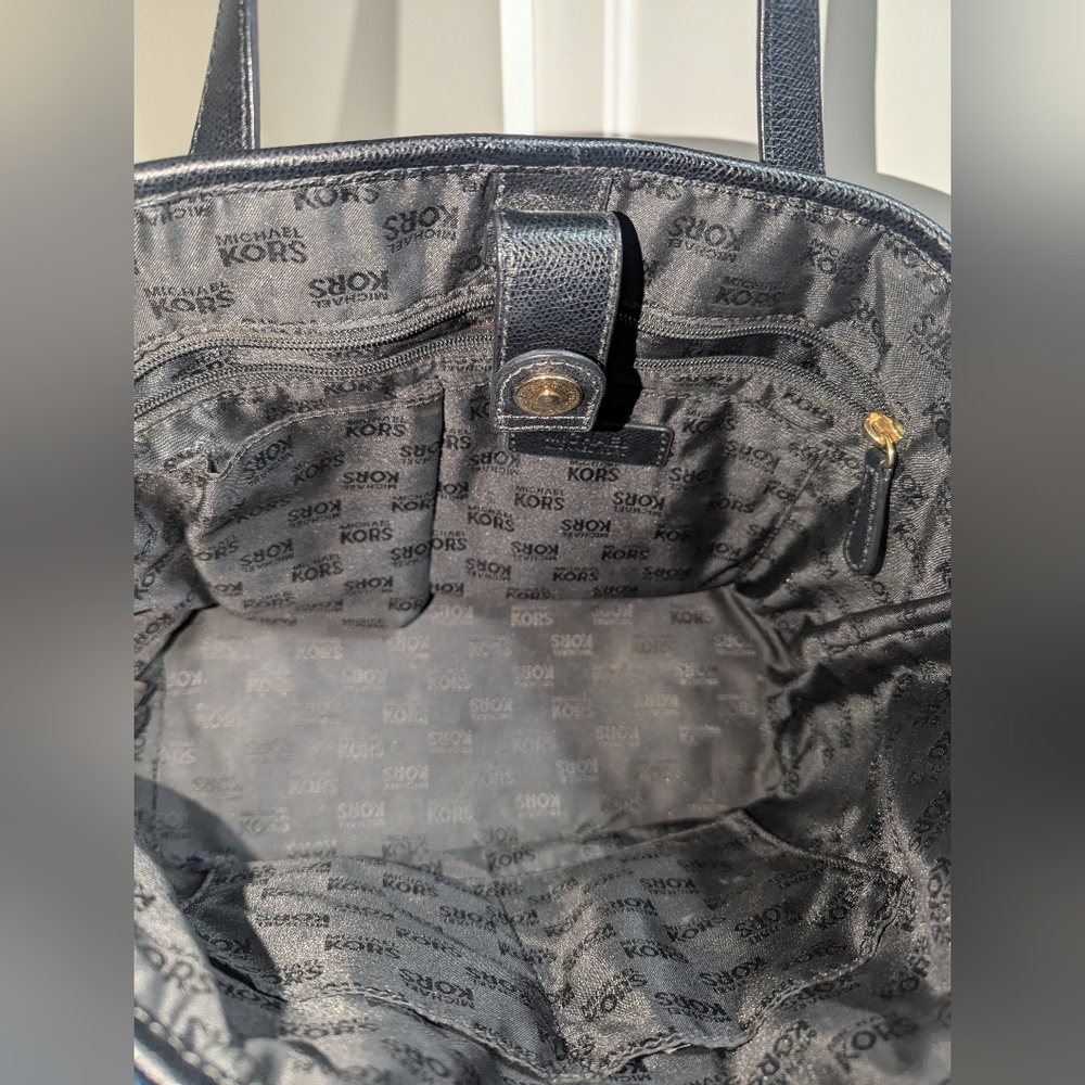 Michael kors Small Jet Set Tote. - Picture 4 of 5